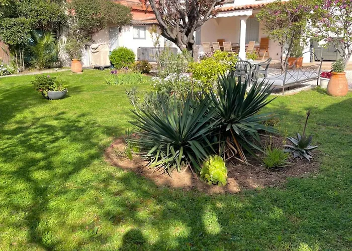 Appartement Rez De Villa Proche Port Et Plages De Sanary