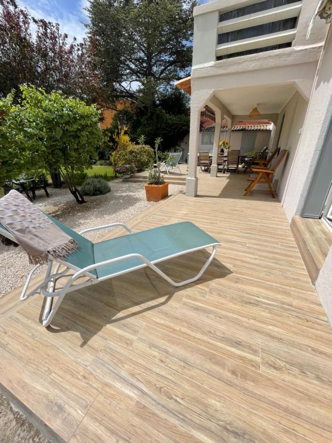 Apartment Rez De Proche Port Et Plages De Sanary-sur-Mer